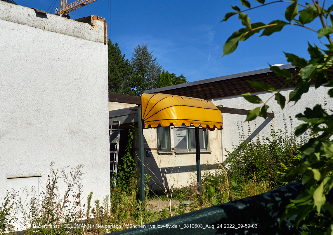 24.08.2022 - Baustelle an der Niederalmstraße 16 und Hugo-Lang-Bogen 13 in Neuperlach-Trudering